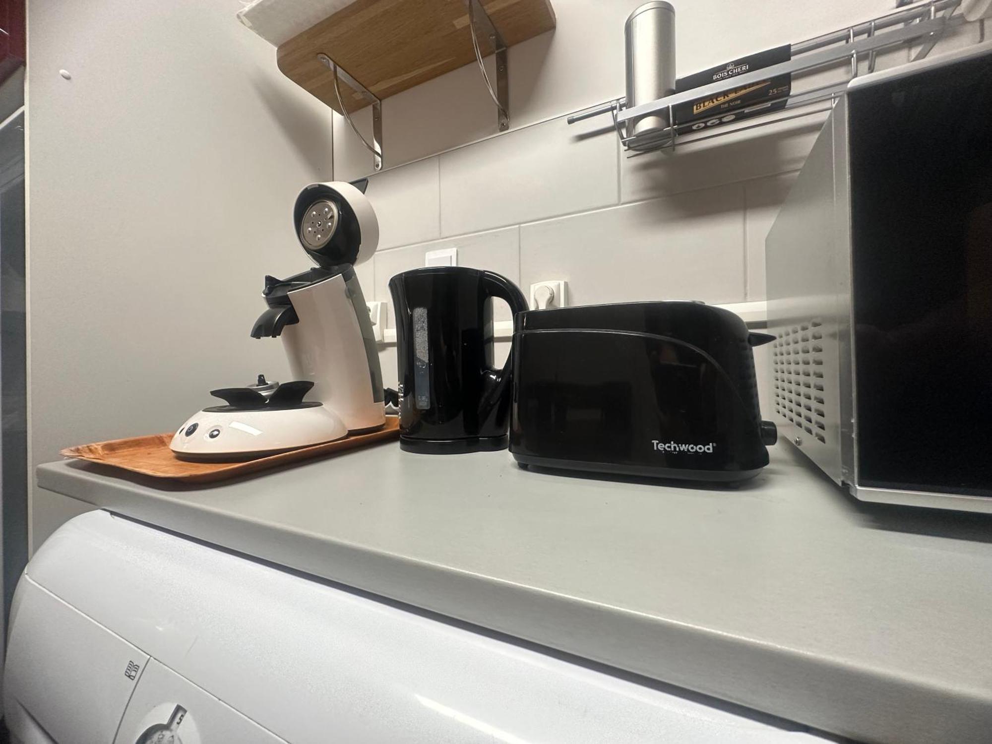 Appartement T2 Colombier Pour 5 Personnes Vue Mer Sainte-Clotilde Exteriör bild